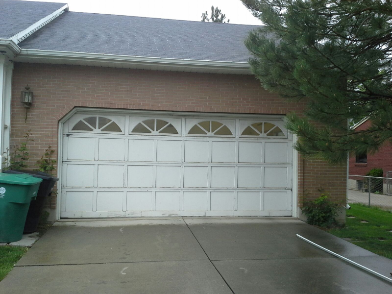 white-garage-before